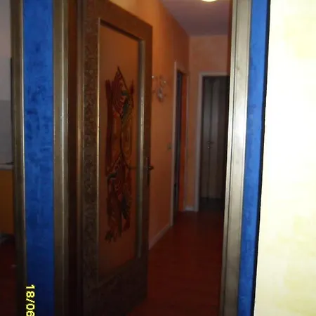 Mirta Apartment