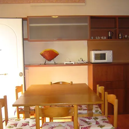 Mirta Apartment